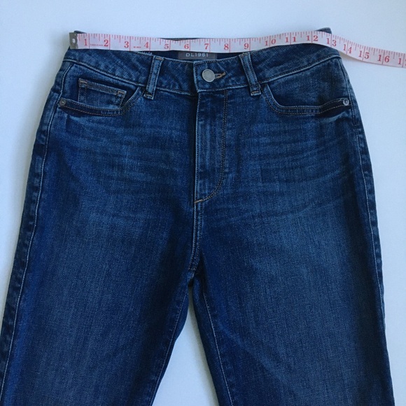 DL1961 Mara Ankle High Rise Straight Alva Instasculpt Vintage Denim Jeans Sz 26 - Picture 10 of 17